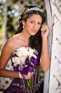 Flower-Bouquet-for-Your-Quinceanera